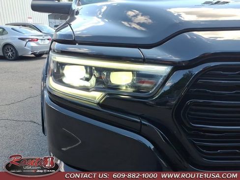 Used 2020 RAM 1500 Limited w/ Black Appearance Package AWD/4WD image 10