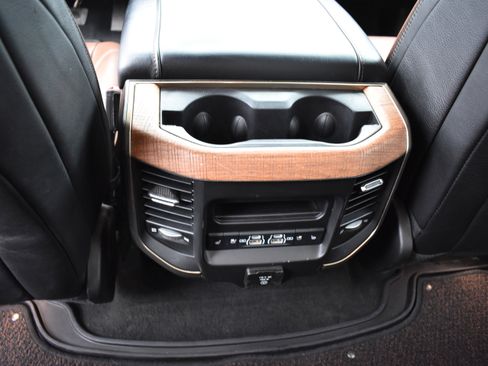 Used 2022 RAM 1500 Limited image 28