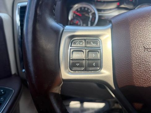 Used 2016 RAM 2500 Laramie w/ Convenience Group AWD/4WD image 18