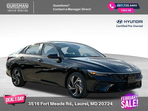 Used 2025 Hyundai Elantra SEL image 1