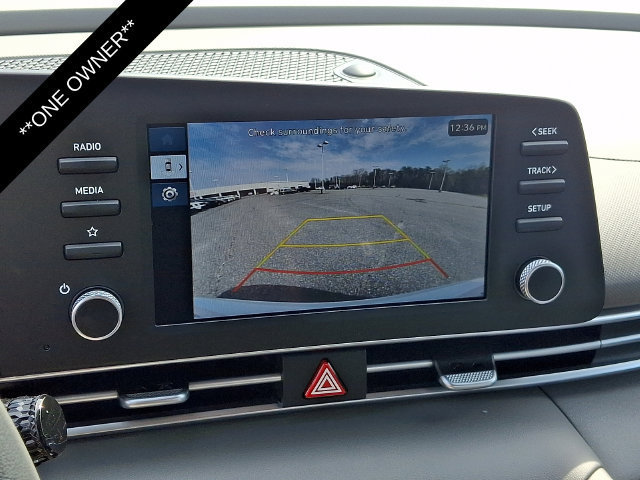 Used 2025 Hyundai Elantra SE FWD image 18