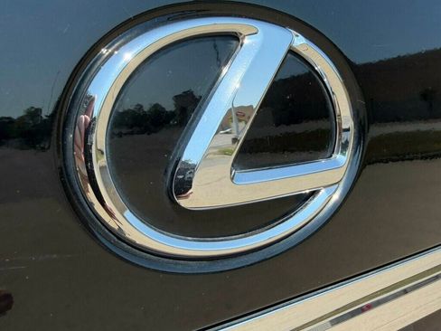 Used 2007 Lexus LS 460 RWD image 25
