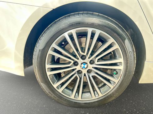 Used 2018 BMW 540i xDrive AWD/4WD image 5