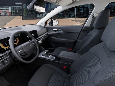 New 2026 Kia Sportage LX AWD/4WD image 17