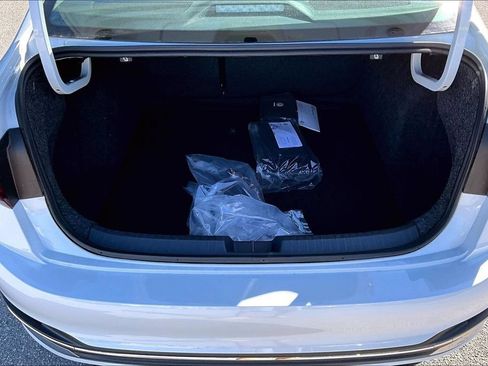 New 2026 Volkswagen Jetta SEL FWD image 15