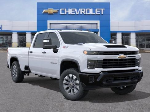 New 2026 Chevrolet Silverado 2500 Custom w/ Custom Value Package AWD/4WD image 7