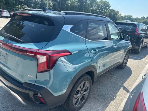 Used 2024 Kia Seltos S AWD/4WD image 4