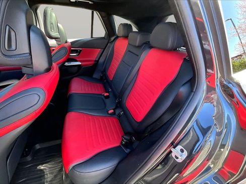 Used 2023 Mercedes-Benz GLC 300 image 23