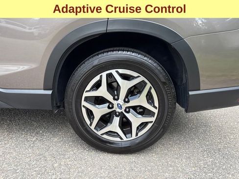 Certified 2024 Subaru Forester Premium AWD/4WD image 9