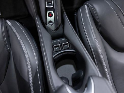 Used 2022 McLaren 720S Spider - AURORA BLUE - LEATHER image 51