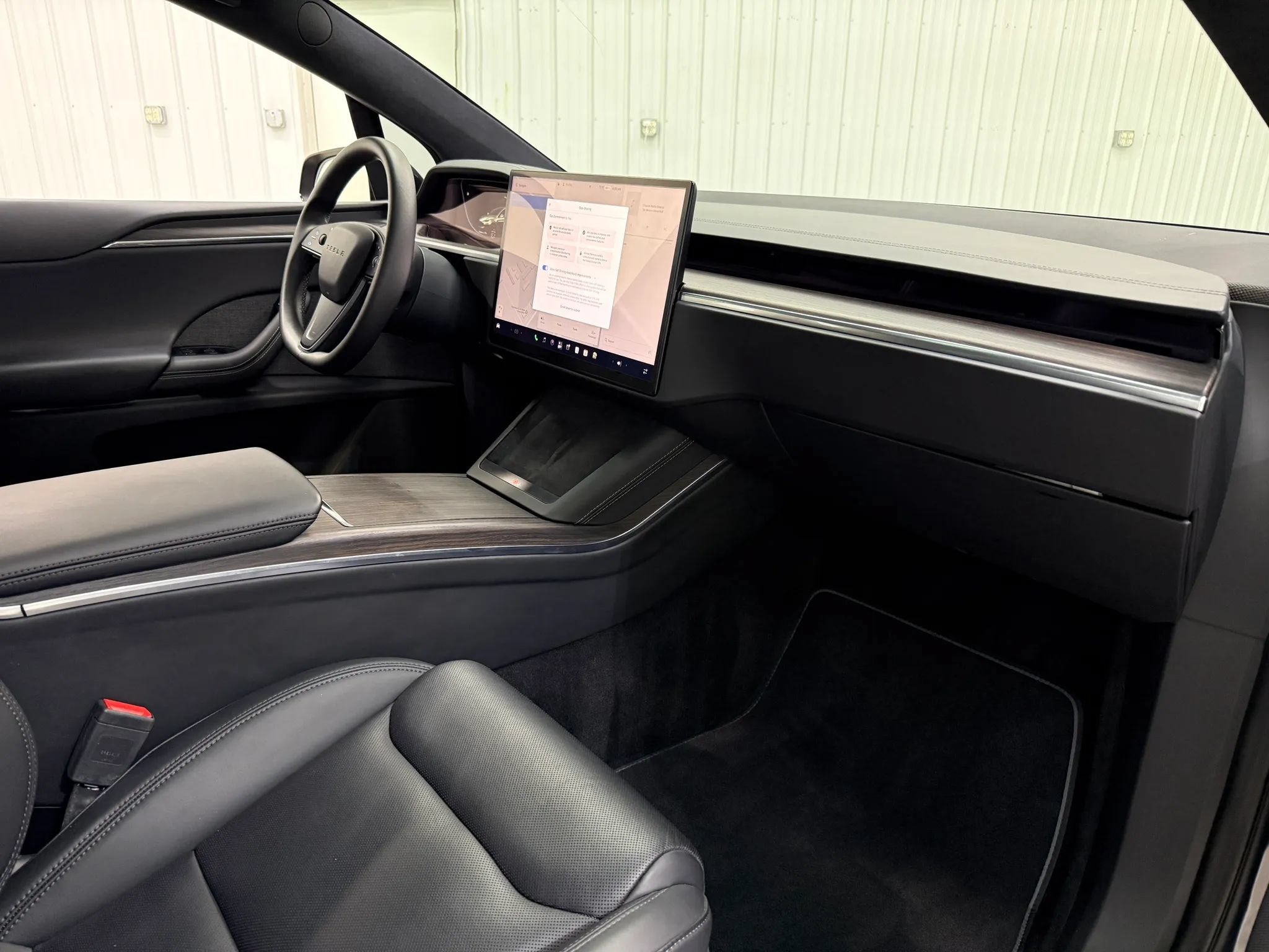 Used 2024 Tesla Model X AWD/4WD image 14