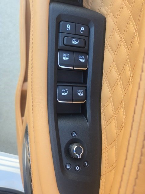 New 2027 Jeep Grand Cherokee Summit AWD/4WD image 8