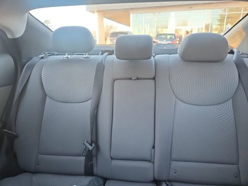 Used 2015 Hyundai Elantra SE w/ Option Group 02 image 15