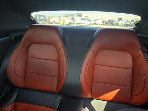 Used 2025 Ford Mustang GT Premium RWD image 12