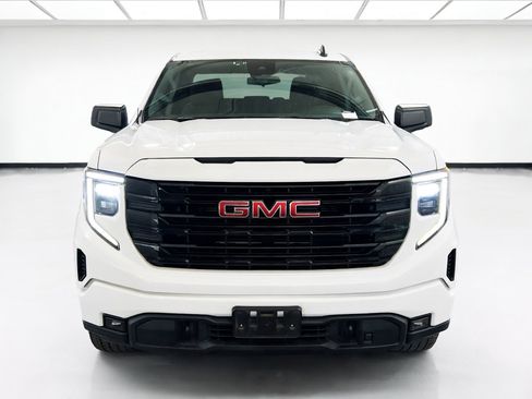 Used 2023 GMC Sierra 1500 Elevation AWD/4WD image 2