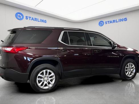Certified 2021 Chevrolet Traverse LT FWD image 11