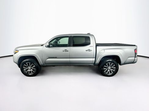 Used 2022 Toyota Tacoma Limited AWD/4WD image 4