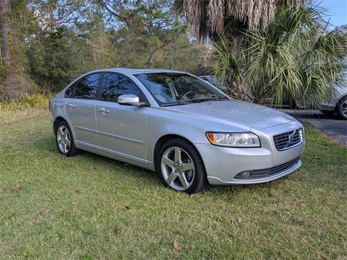 Used 2008 Volvo S40 2.4i image 2