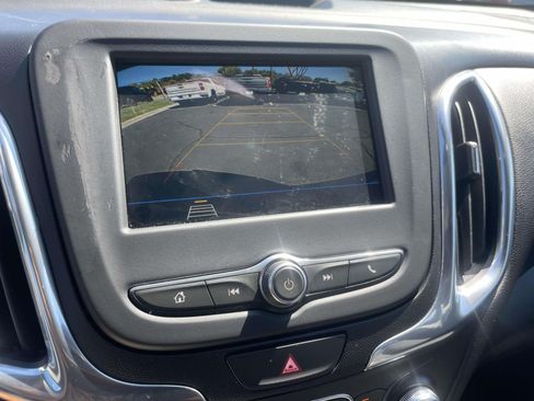 Used 2019 Chevrolet Equinox LT FWD image 26