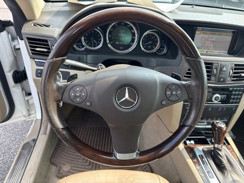 Used 2011 Mercedes-Benz E 350 Cabriolet image 12