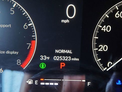 Used 2024 Honda Civic Sport image 6