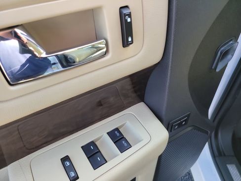 Used 2019 Ford Flex Limited image 16