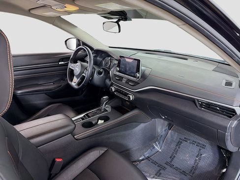 Used 2021 Nissan Altima 2.5 SR image 16