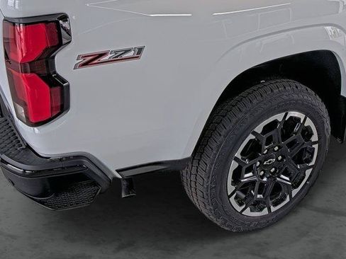 New 2026 Chevrolet Colorado Z71 w/ Technology Package AWD/4WD image 12