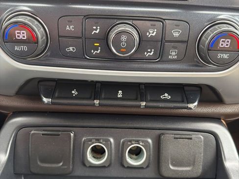 Used 2018 GMC Sierra 1500 SLT w/ Texas SLT Premium Package image 31