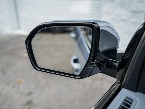 Used 2024 Lincoln Navigator Black Label image 38