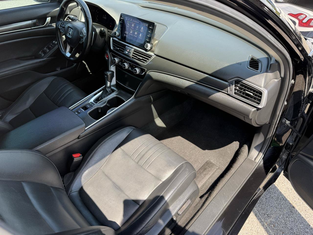 Used 2022 Honda Accord Sport Special Edition image 21