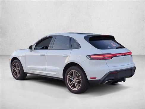 Used 2023 Porsche Macan AWD/4WD image 6