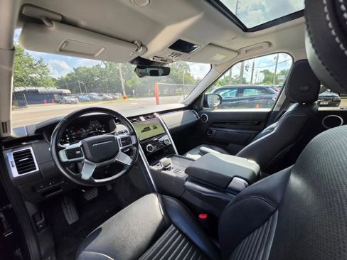 Used 2022 Land Rover Discovery S AWD/4WD image 21