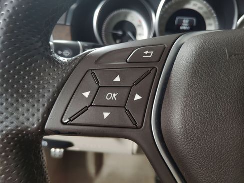 Used 2015 Mercedes-Benz E 350 4MATIC Sedan image 16