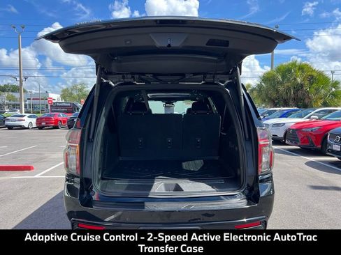 Used 2023 Chevrolet Suburban RST w/ Luxury Package AWD/4WD image 21
