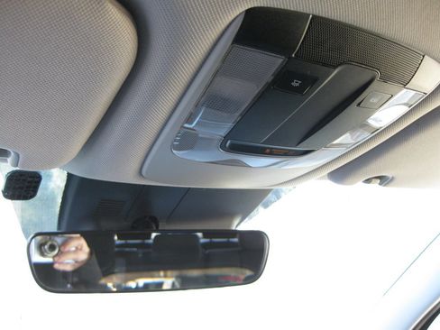 Used 2021 Kia Sorento LX image 20