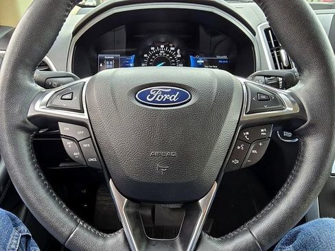 Used 2022 Ford Edge SEL w/ Convenience Package image 34