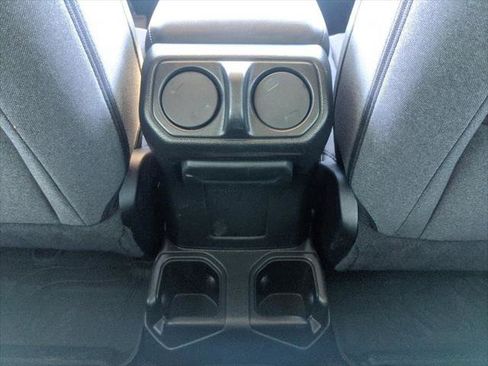 Certified 2025 Jeep Wrangler Sport S image 30