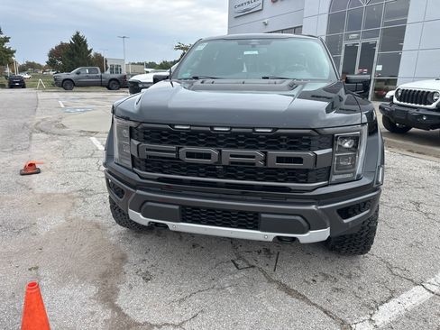 Used 2022 Ford F150 Raptor w/ Equipment Group 801A High image 10