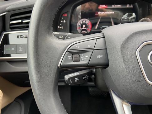 Certified 2023 Audi Q7 3.0T Premium Plus image 17