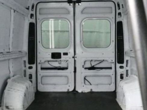 Used 2023 RAM ProMaster 2500 image 20