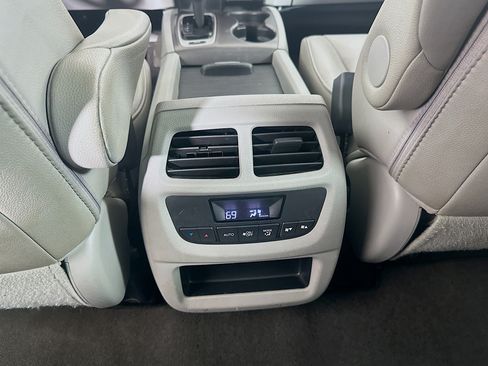 Used 2016 Honda Pilot EX-L image 26