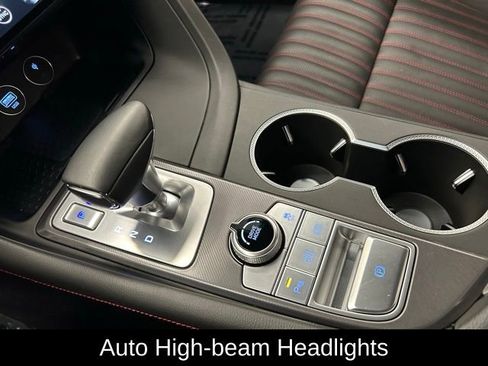 Used 2025 Genesis G70 3.3T Advanced image 40