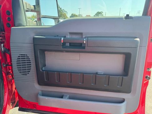 Used 2016 Ford F350 XL w/ Power Equipment Group AWD/4WD image 12
