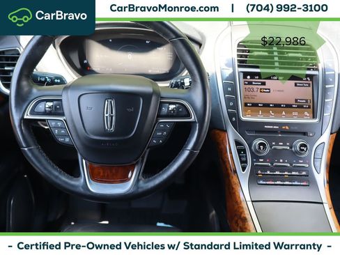 Used 2019 Lincoln Nautilus Reserve AWD/4WD image 22