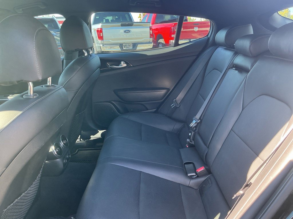 Used 2022 Kia Stinger GT-Line RWD image 17