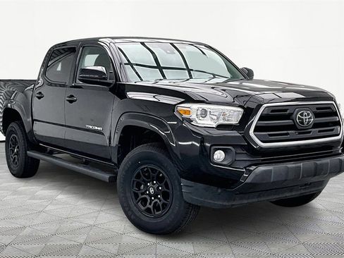 Used 2019 Toyota Tacoma SR5 image 12