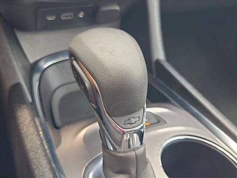 Used 2024 Chevrolet Malibu LT FWD image 11