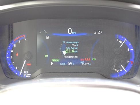 Used 2021 Toyota Corolla LE FWD image 16