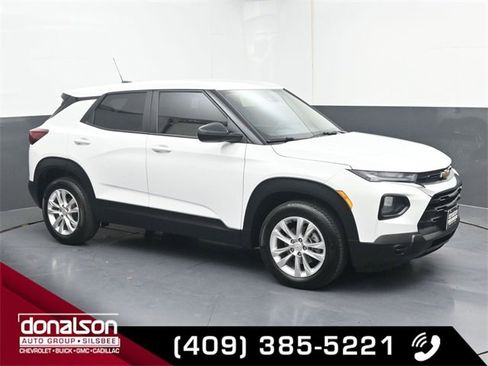 Used 2023 Chevrolet TrailBlazer LS image 1